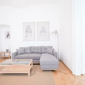 Heymi Stadtpark Apartament Wiedeń